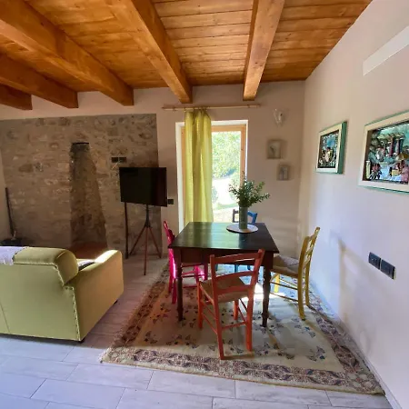 شاليه Il Prugnolo Foria